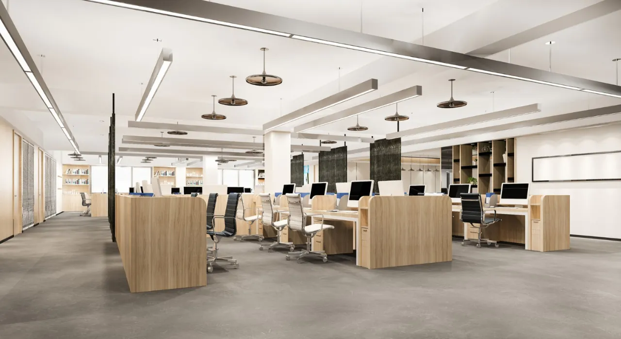 Helles und gut organisiertes Büro in München nach einer professionellen Gewerbereinigung durch AC Clean and Clear.